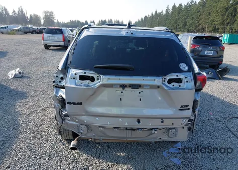 2020 Toyota Rav4 Hybrid Xse from USA, damaged, VIN 4T3EWRFV2LU004465